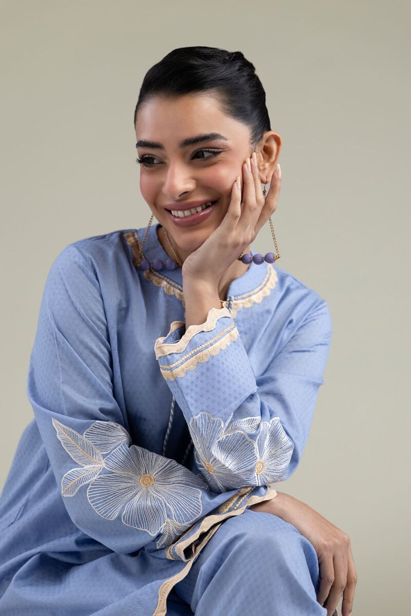 Floral Scalloped Kurta