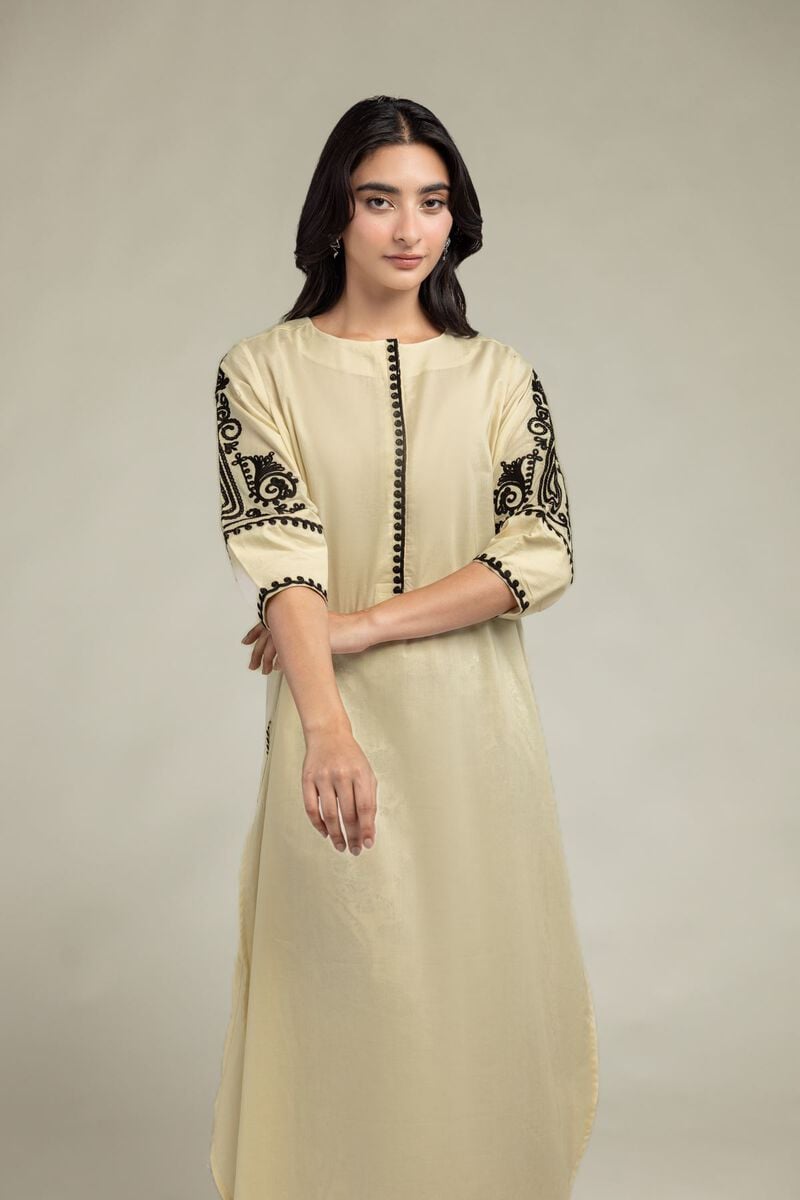 Beige Round-Neck Kurta Main image