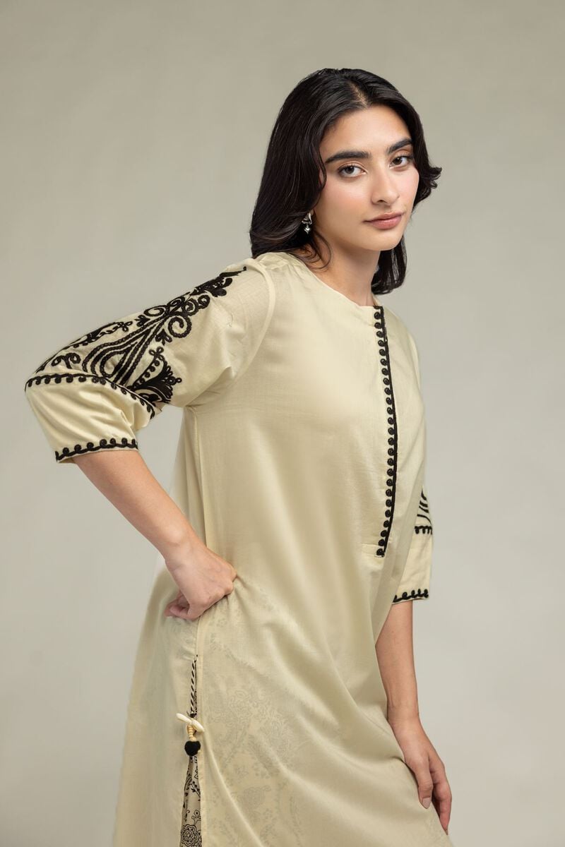 Beige Round-Neck Kurta Secondary image