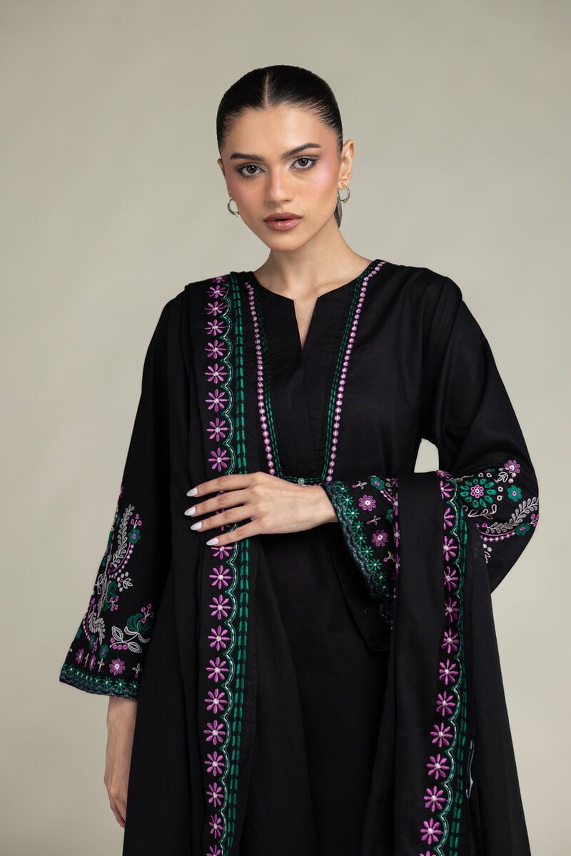 Black Lawn Dupatta