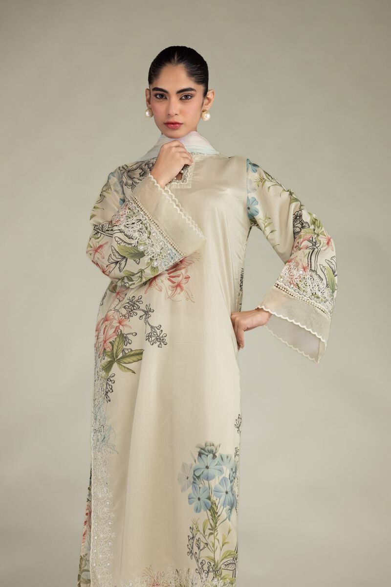 Floral Embroidered Kurta