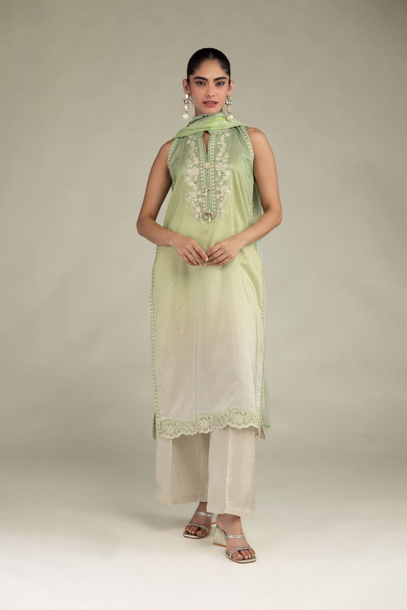 Sleeveless Floral Kurta