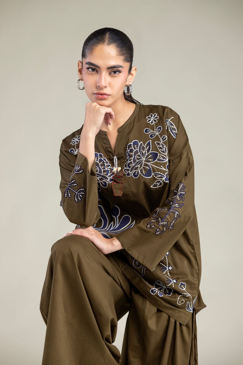 Floral V-Neck Blouse