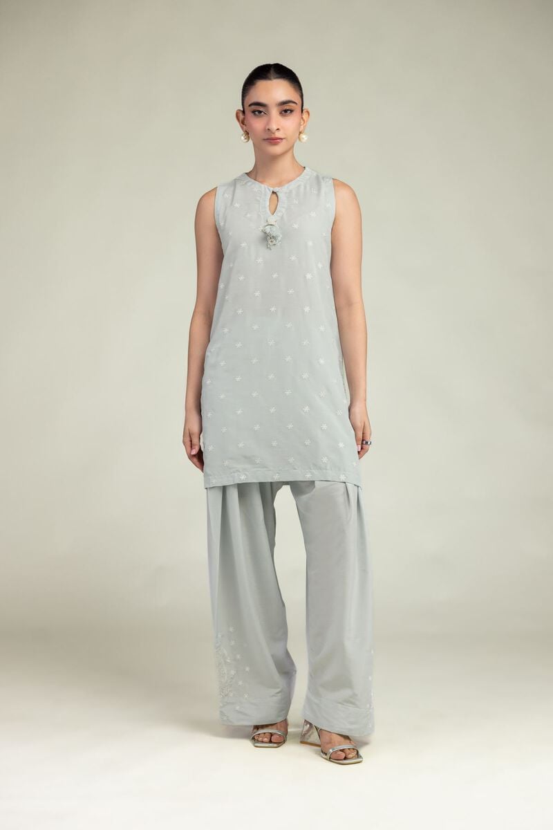 Lawn Sleeveless Kurta
