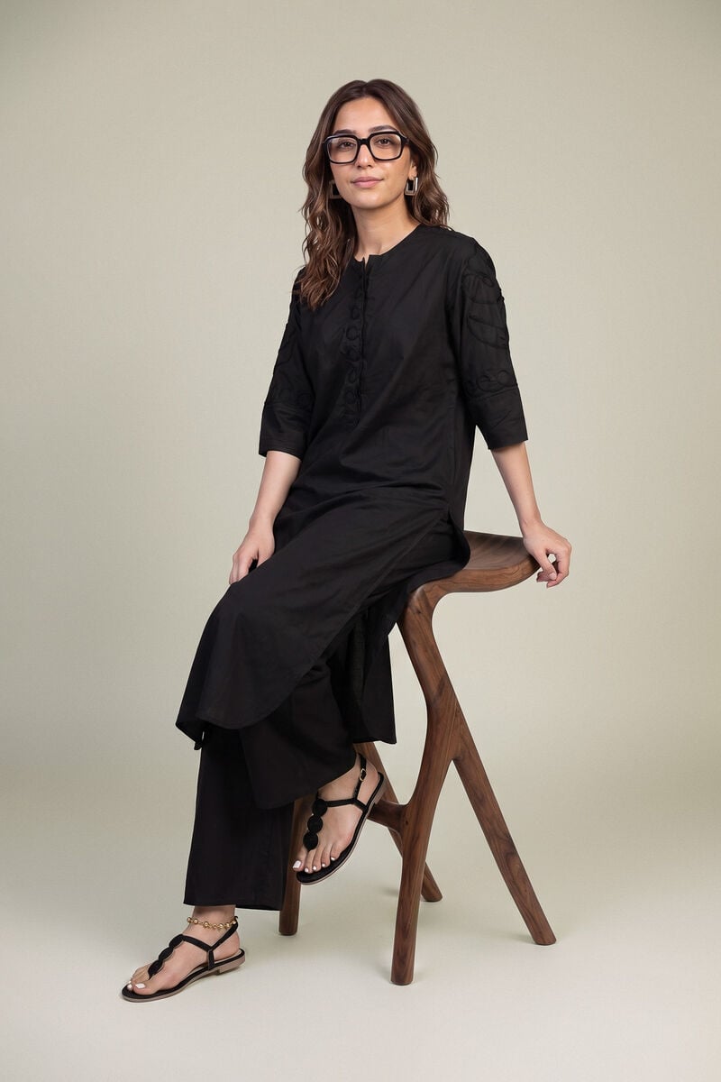 Black Round-Neck Kurta