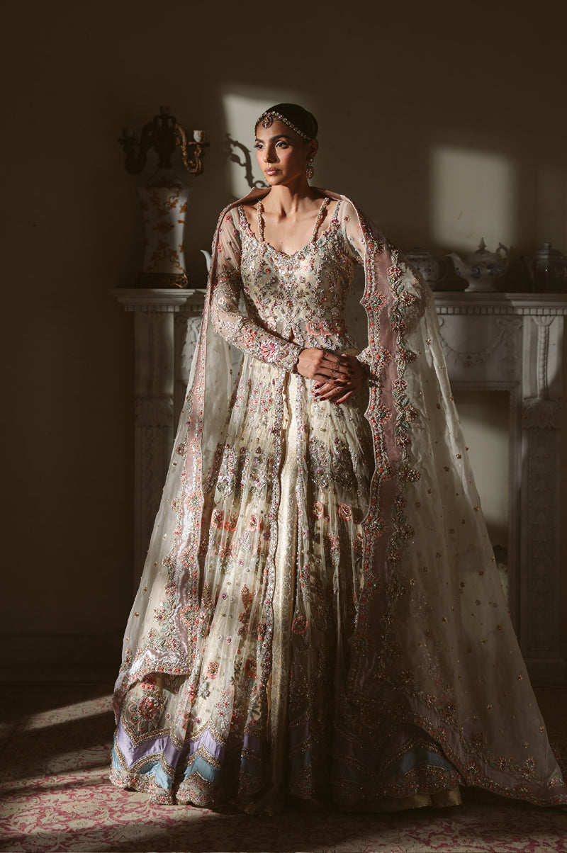 The Ivory Muse (D-02)