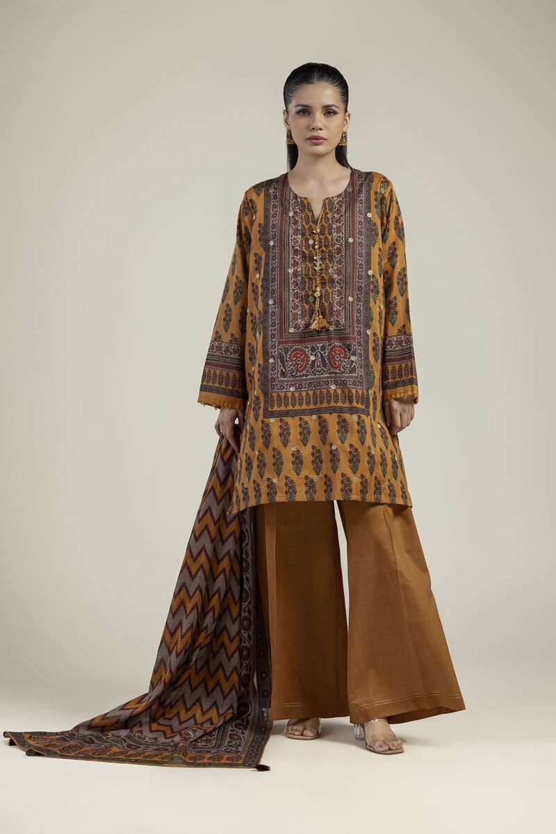 Tailored Lawn Set