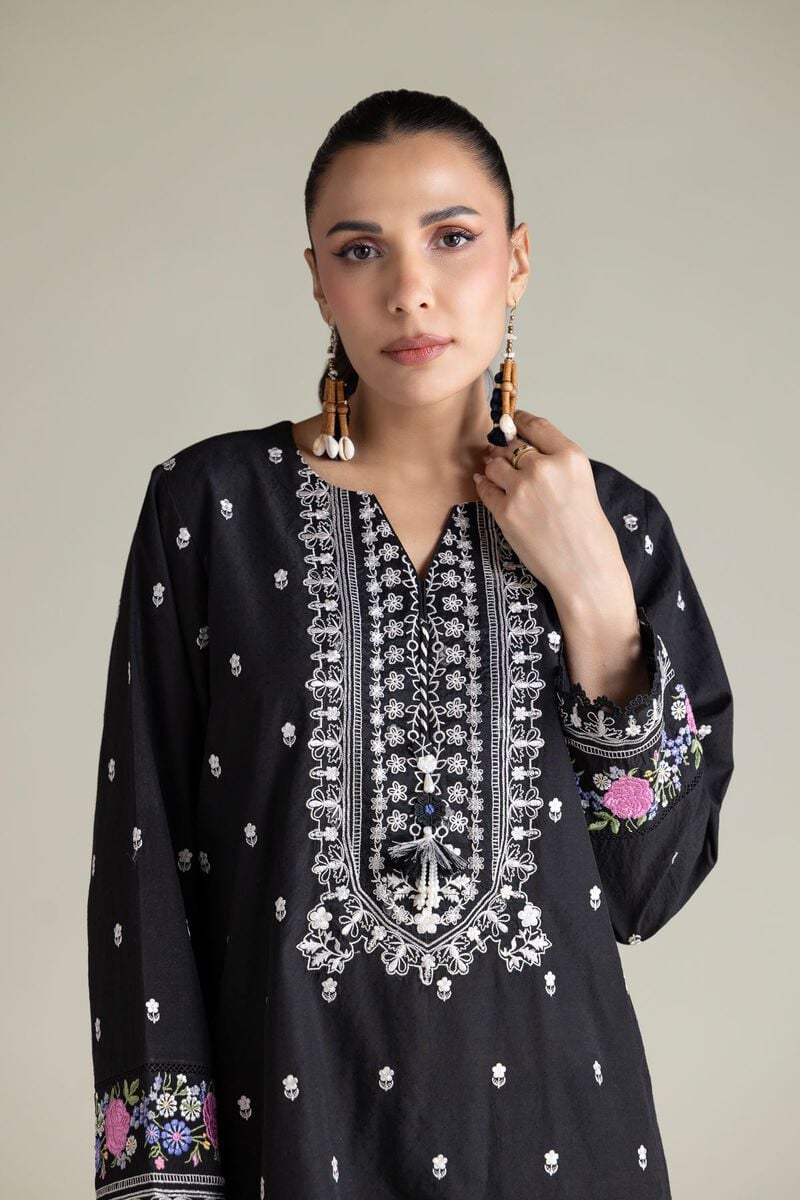 Black Tailored 2-Piece Secondary image